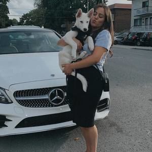 Meet your Posher, Safa